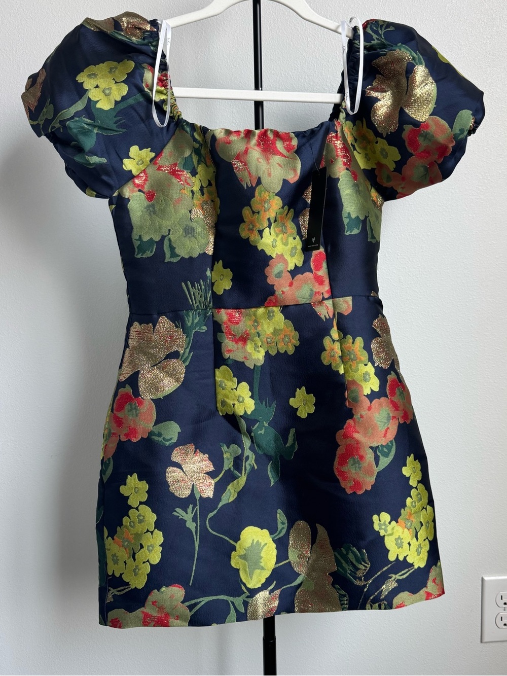 NWT Lulus So Stunning Navy Blue Floral Jacquard Puff Sleeve Mini Dress S
